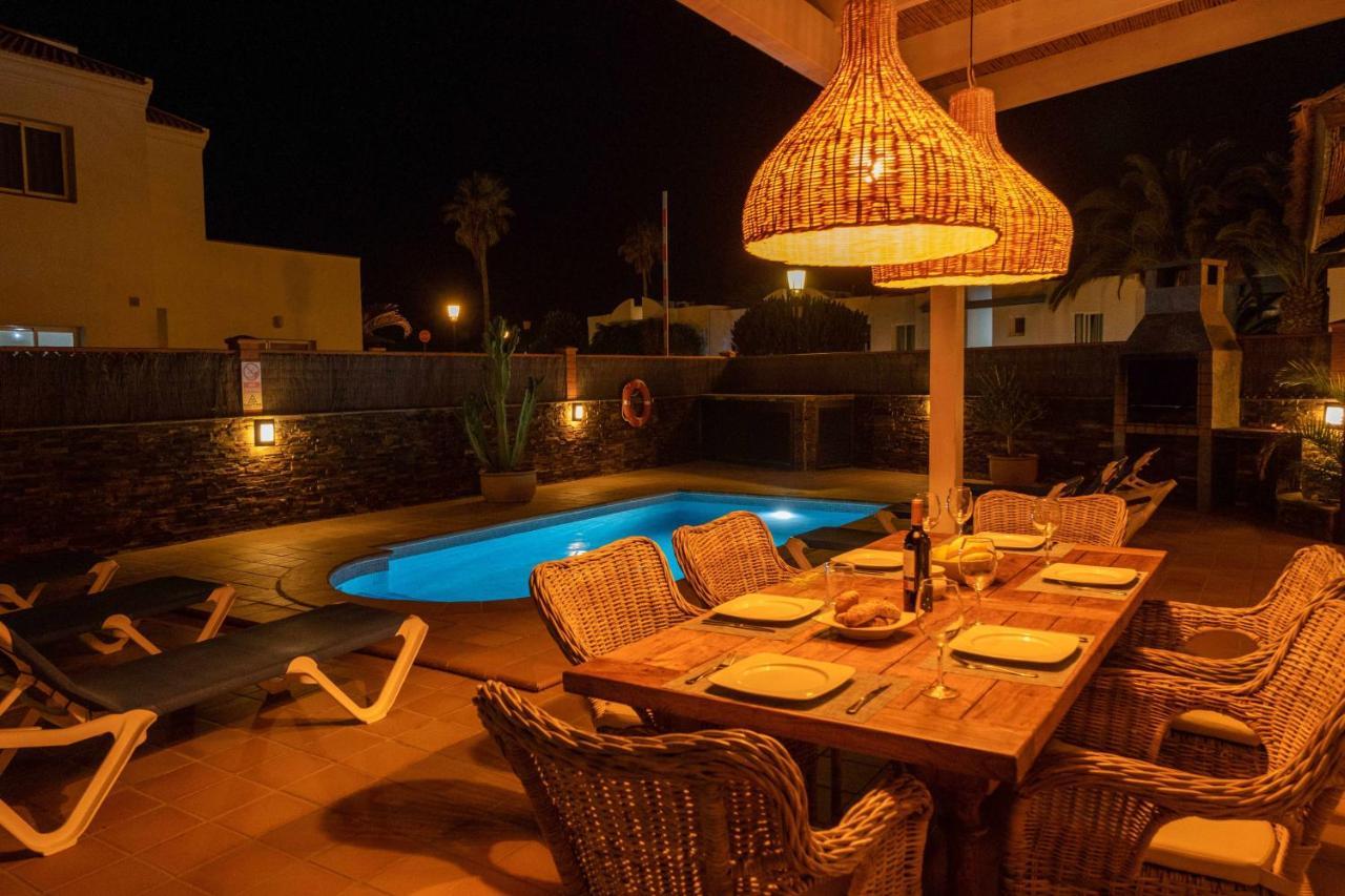 Villa privada en Corralejo Exterior foto